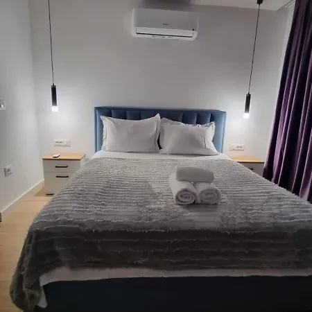 Apartment Come&recome Tirana